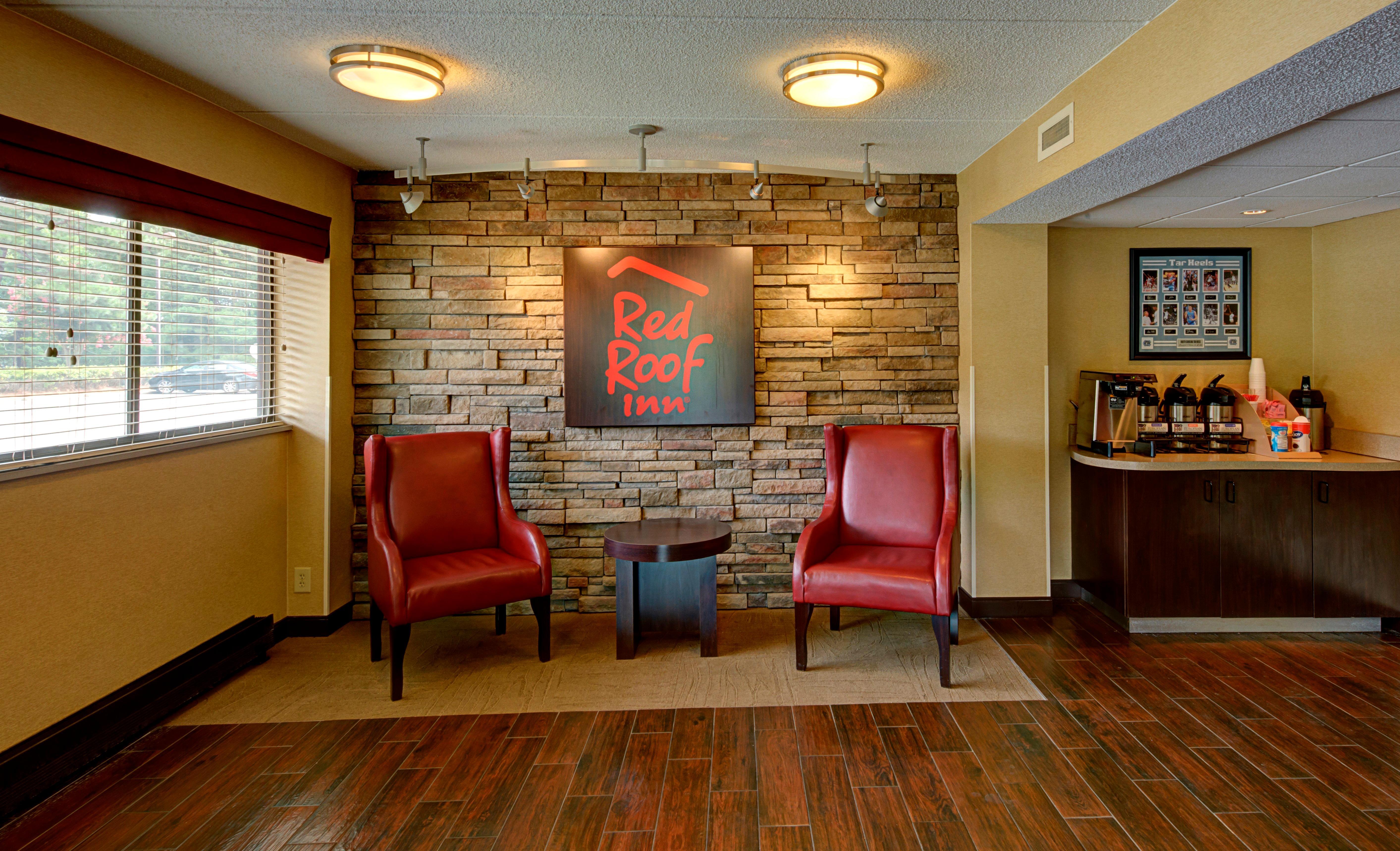 Red Roof Inn Chapel Hill - Unc Exterior foto